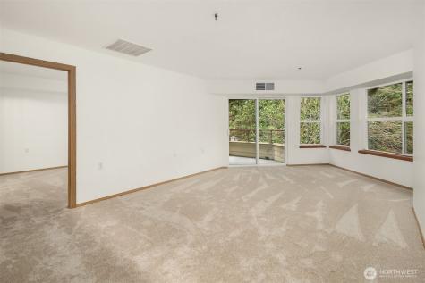 1750 152nd Avenue NE Bellevue WA 98007