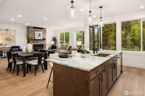 14862 NE 2nd Court Bellevue WA 98007