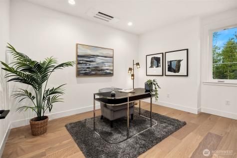 14862 NE 2nd Court Bellevue WA 98007