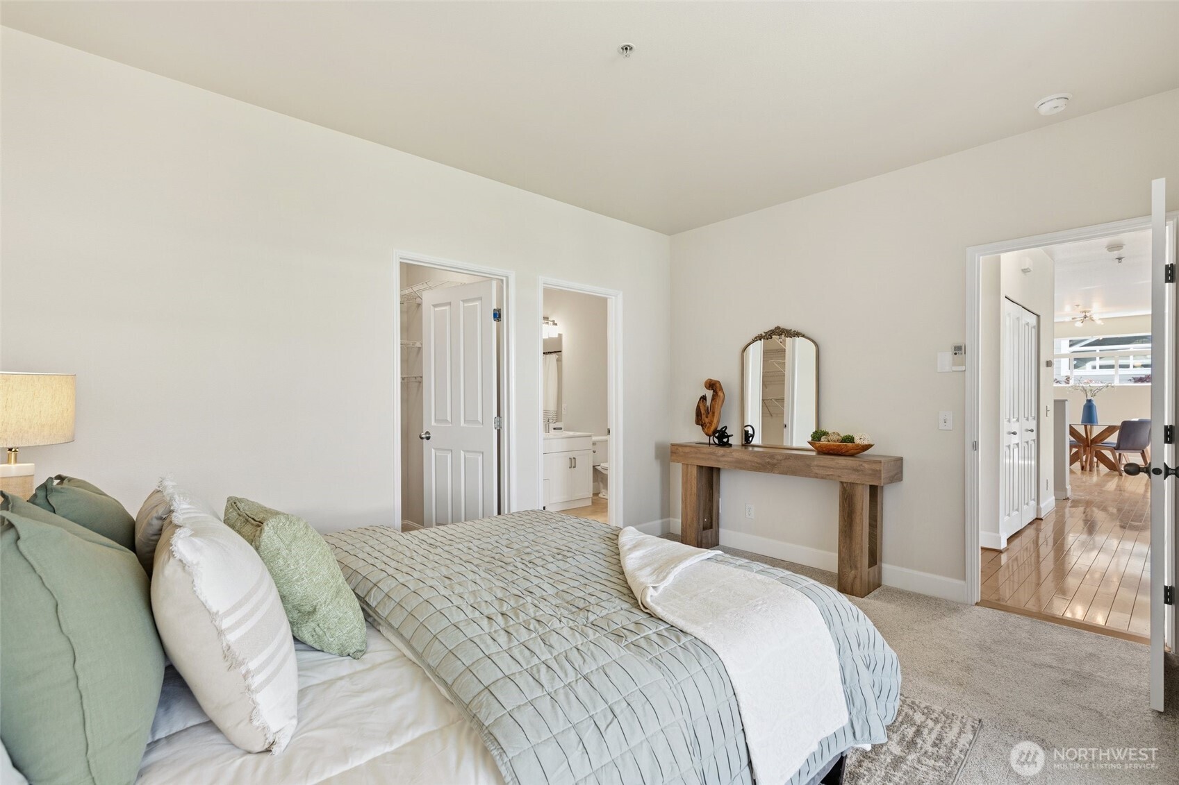 551 241st Lane SE Sammamish WA 98074