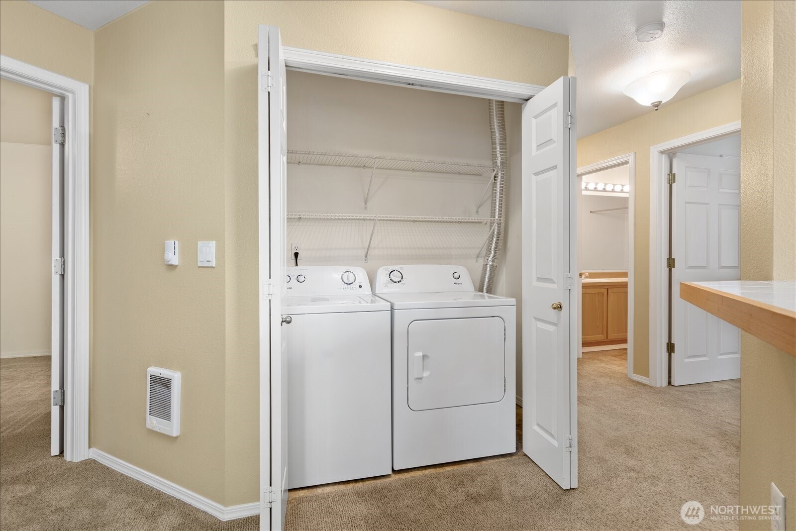 5731 12th Avenue W Everett WA 98203