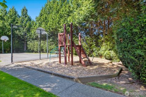 5731 12th Avenue W Everett WA 98203
