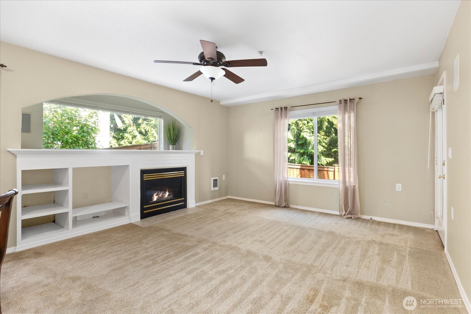 5731 12th Avenue W Everett WA 98203