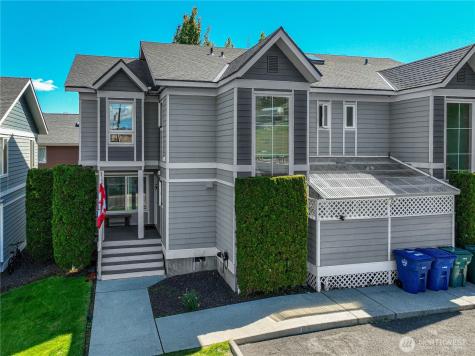 433 W Webster Chelan WA 98816