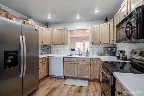 433 W Webster Chelan WA 98816