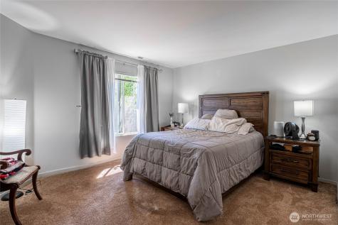 433 W Webster Chelan WA 98816