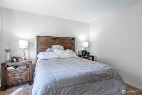 433 W Webster Chelan WA 98816