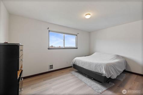 1953 S I Street Tacoma WA 98405