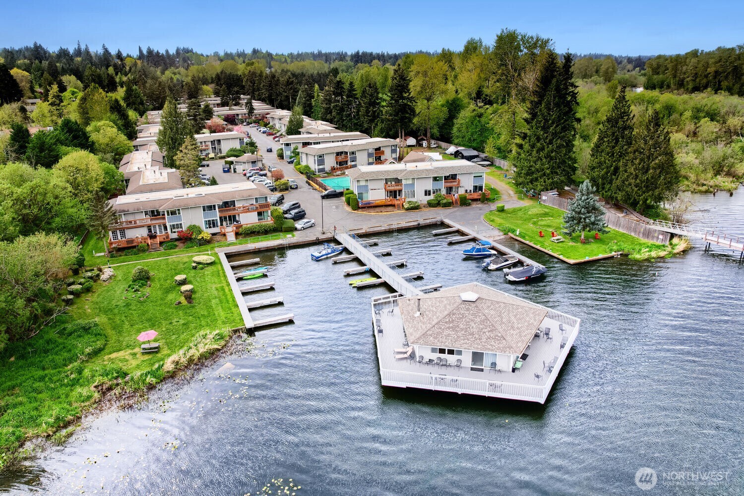 17208 NE 45th Street Redmond WA 98052