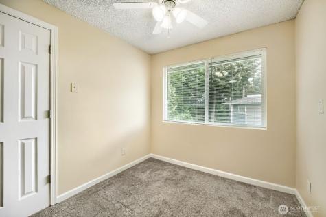 17208 NE 45th Street Redmond WA 98052