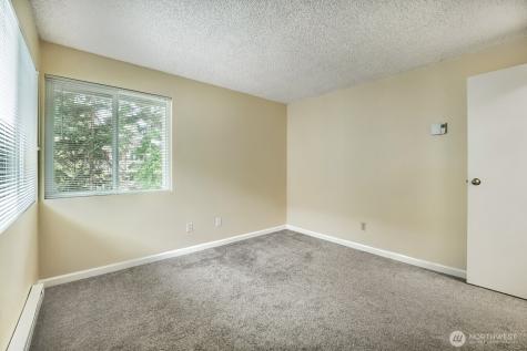 17208 NE 45th Street Redmond WA 98052