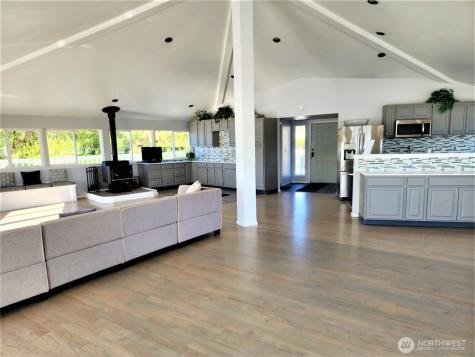 17208 NE 45th Street Redmond WA 98052