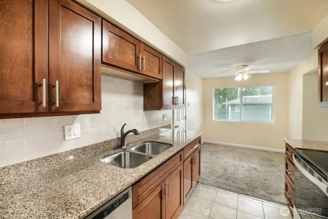 17208 NE 45th Street Redmond WA 98052