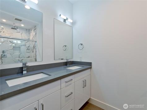 14023 Greenwood Avenue N Seattle WA 98133