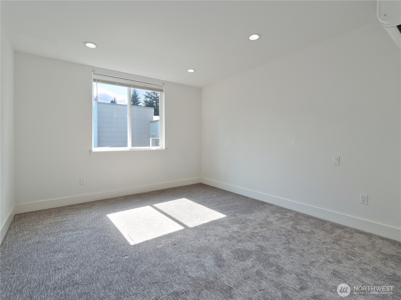14023 Greenwood Avenue N Seattle WA 98133