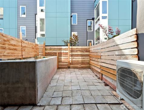 14023 Greenwood Avenue N Seattle WA 98133