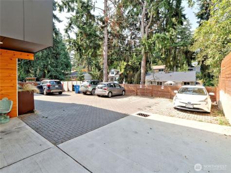 14023 Greenwood Avenue N Seattle WA 98133