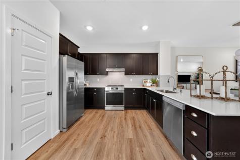 9811 31st Avenue SE Everett WA 98208