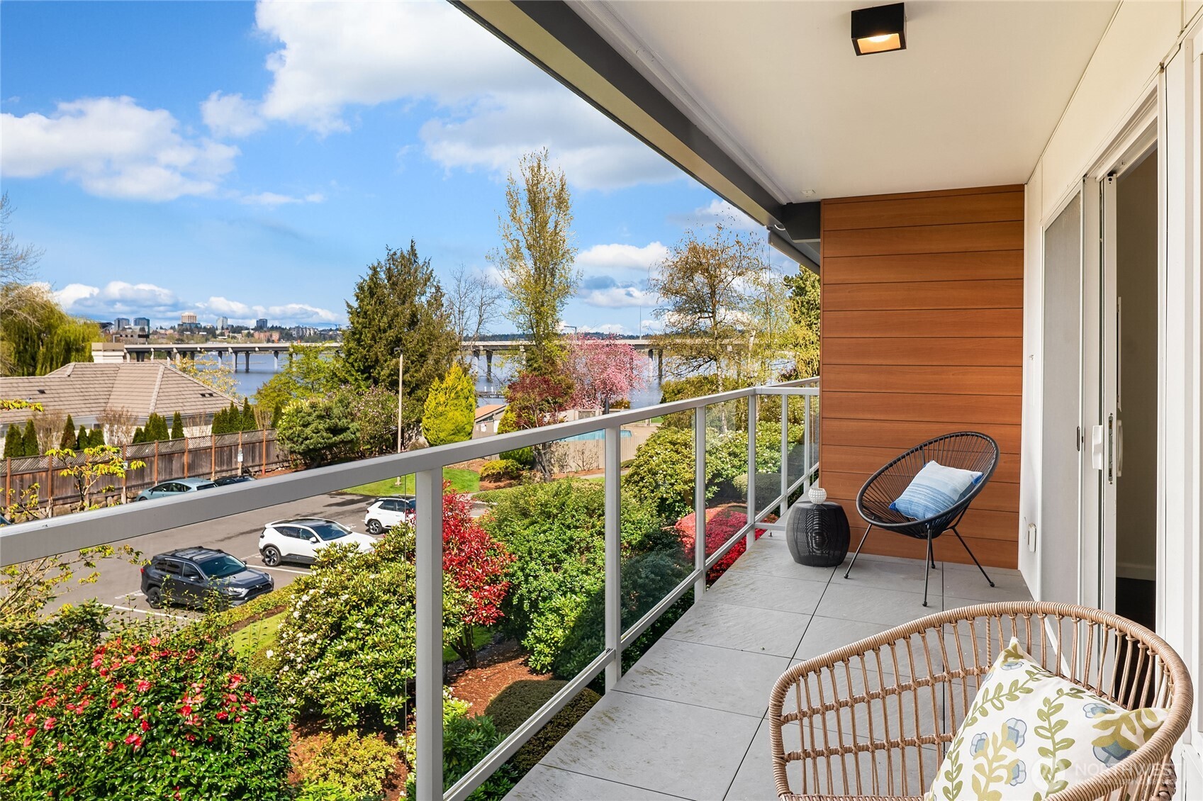 2501 Canterbury Lane E Seattle WA 98112