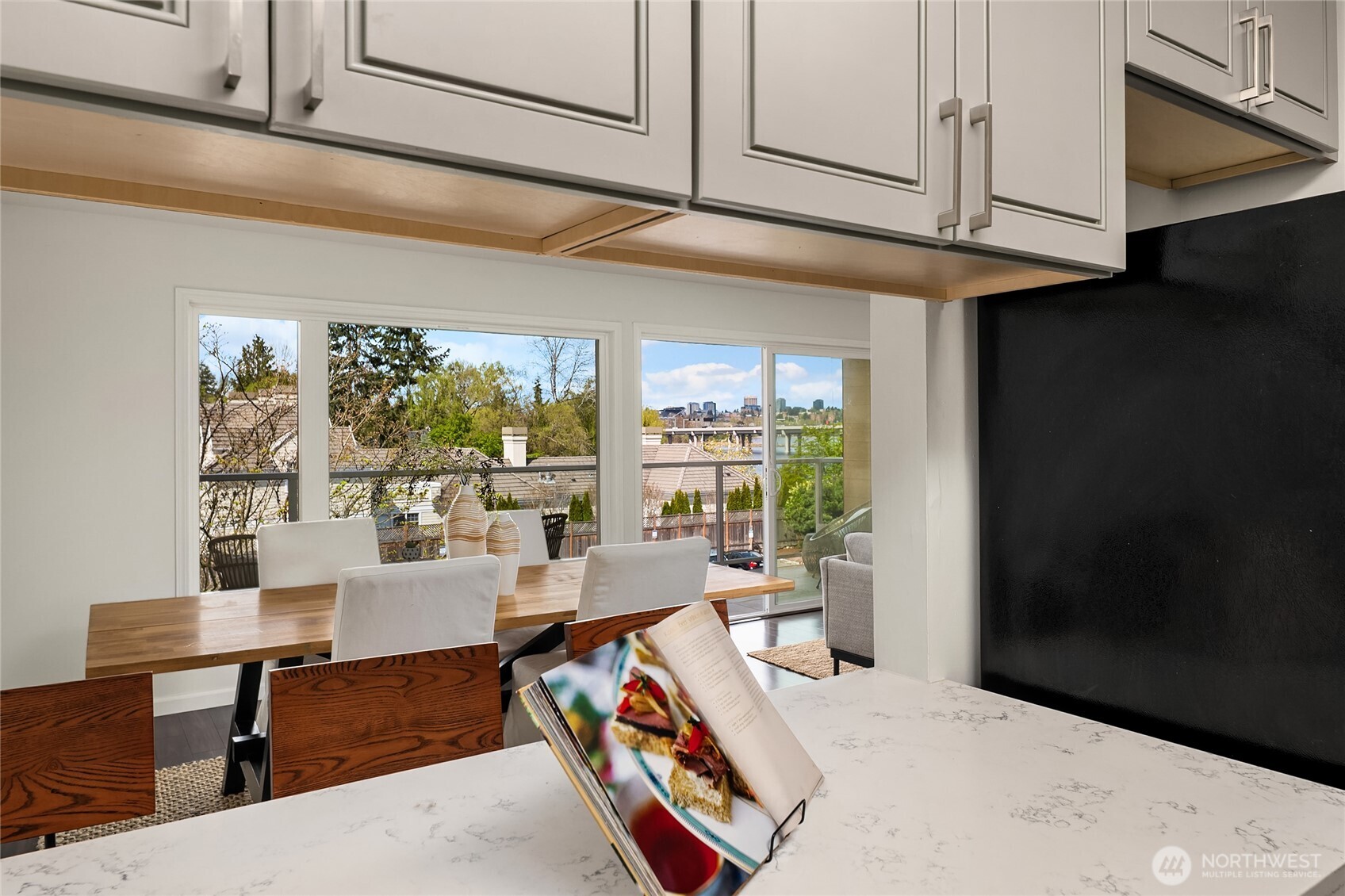 2501 Canterbury Lane E Seattle WA 98112
