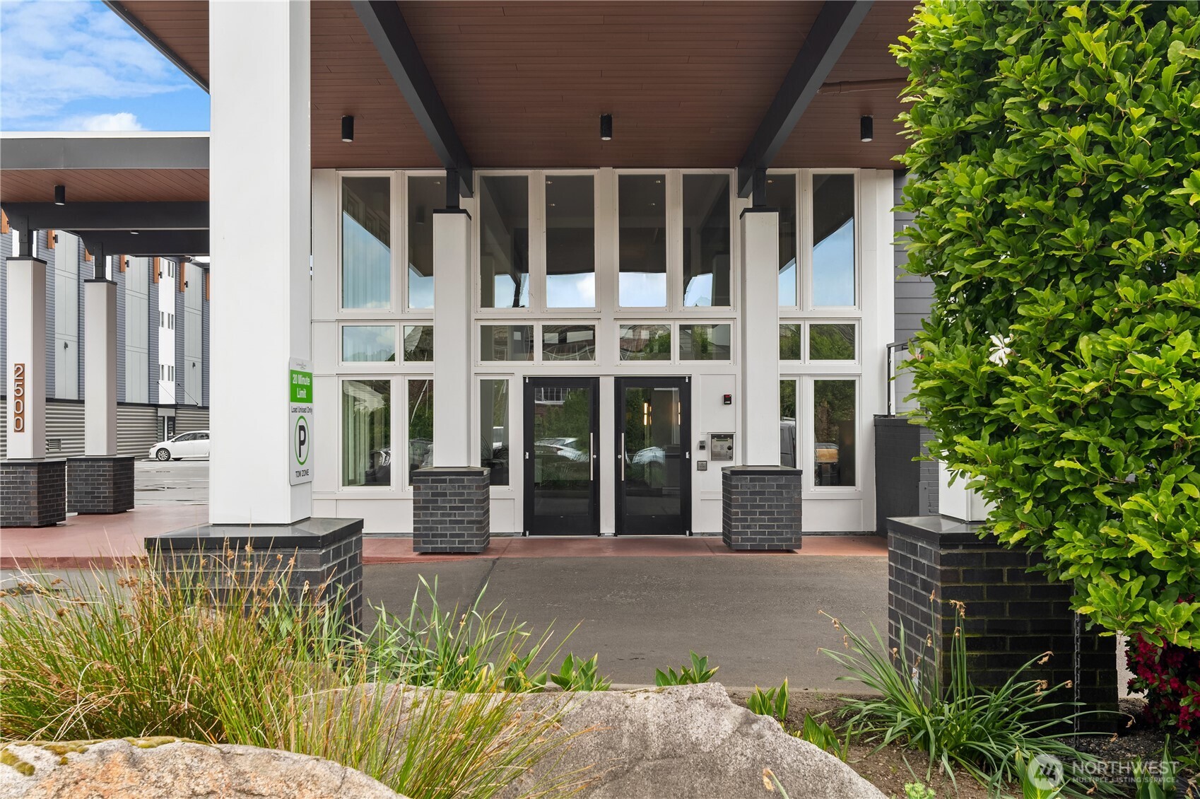 2501 Canterbury Lane E Seattle WA 98112