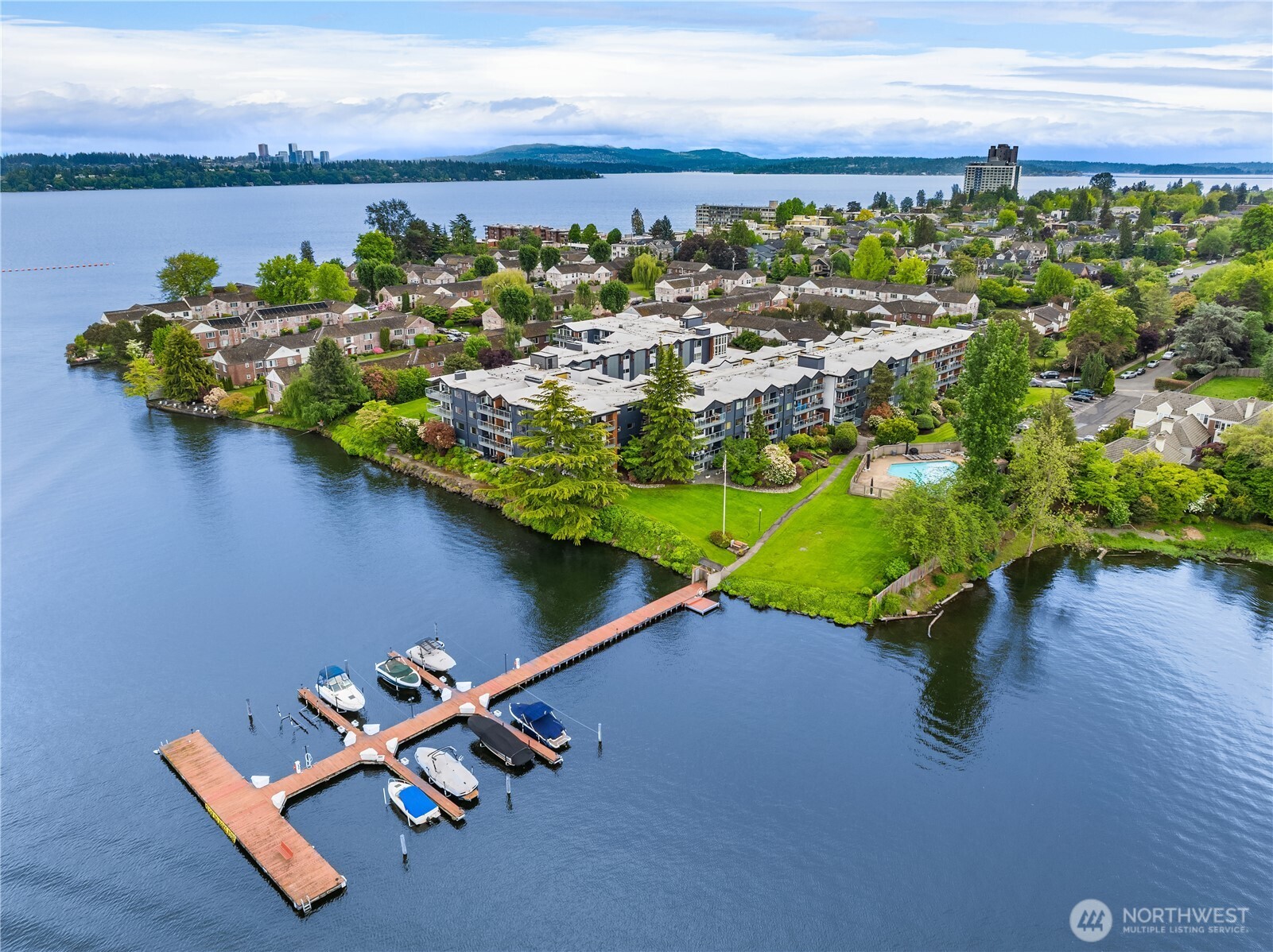2501 Canterbury Lane E Seattle WA 98112