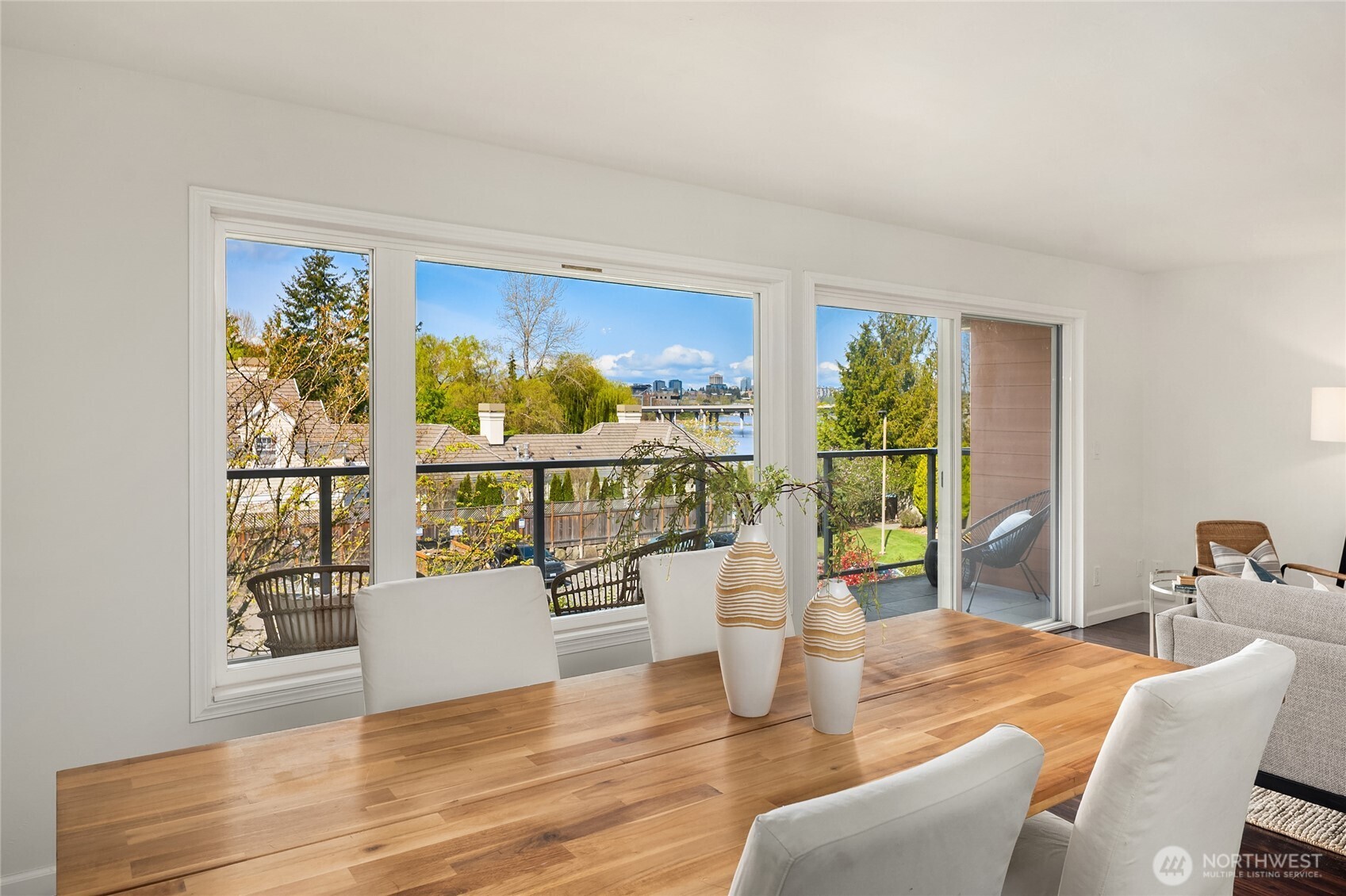 2501 Canterbury Lane E Seattle WA 98112