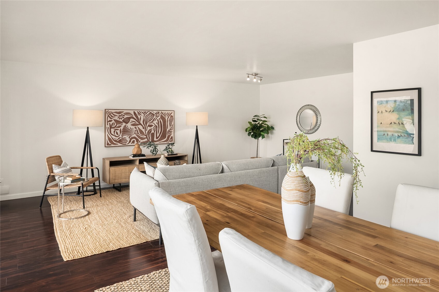 2501 Canterbury Lane E Seattle WA 98112