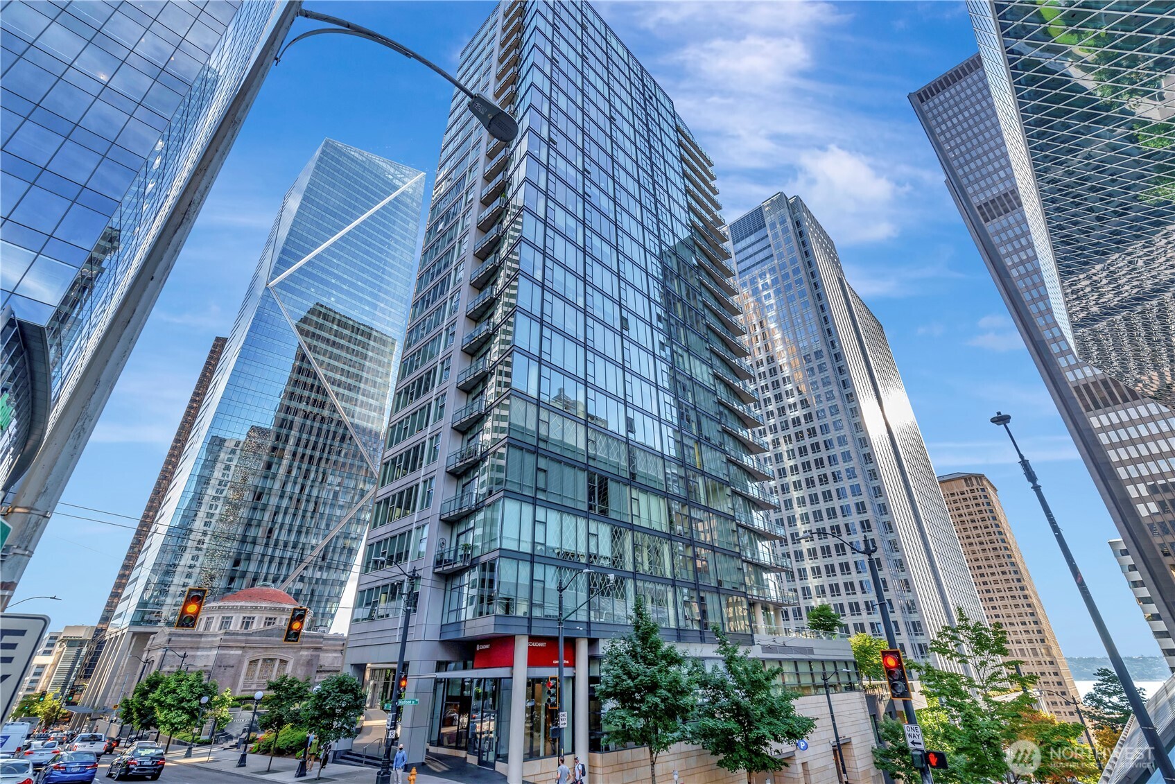 909 5th Avenue Seattle WA 98104