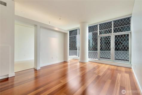 909 5th Avenue Seattle WA 98104