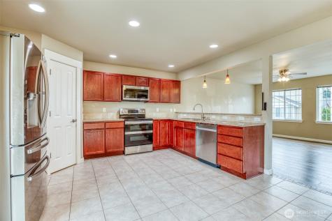 1727 98th Pl SW Everett WA 98204
