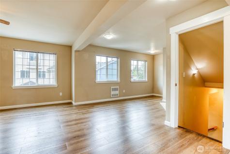 1727 98th Pl SW Everett WA 98204
