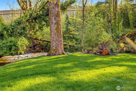 560 NE Alder Street Issaquah WA 98027