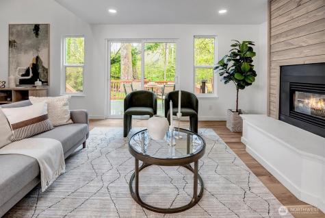 560 NE Alder Street Issaquah WA 98027