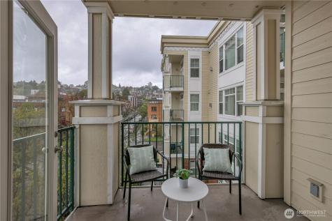 530 4th Avenue W Seattle WA 98119
