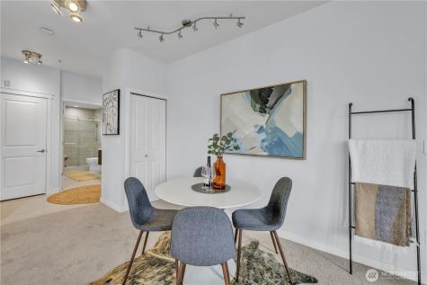 530 4th Avenue W Seattle WA 98119