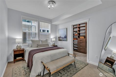 530 4th Avenue W Seattle WA 98119