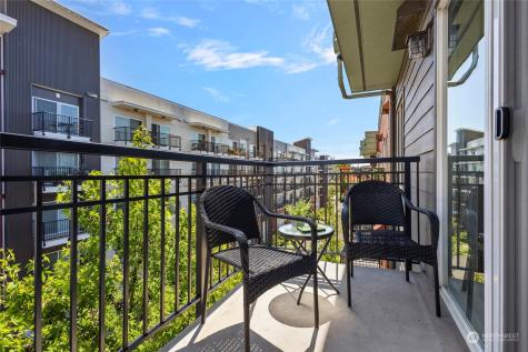 1015 Railroad Bellingham WA 98225