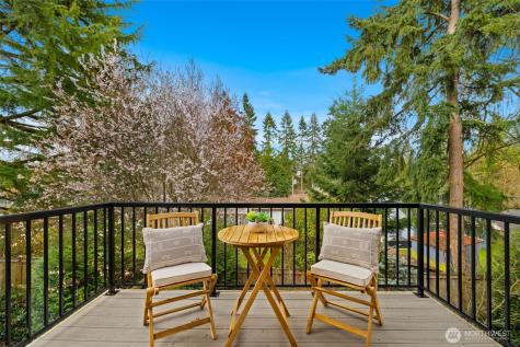 14118 74th Court NE Kirkland WA 98034