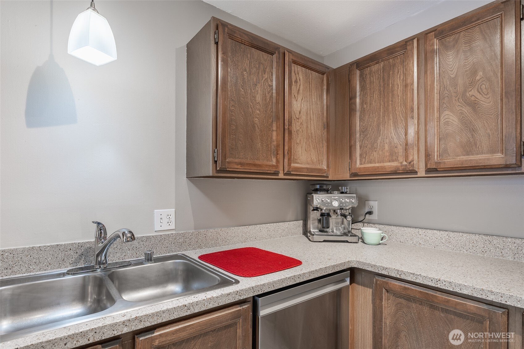 1820 330th Street S Federal Way WA 98003