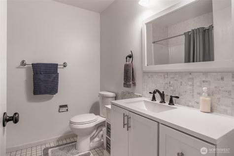 1820 330th Street S Federal Way WA 98003