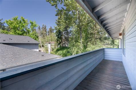 1820 330th Street S Federal Way WA 98003