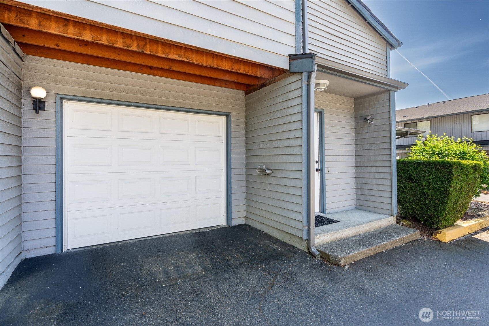 1820 330th Street S Federal Way WA 98003