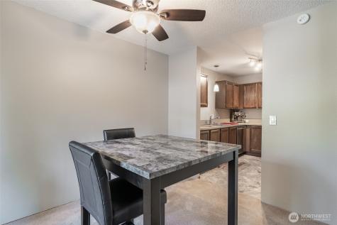 1820 330th Street S Federal Way WA 98003