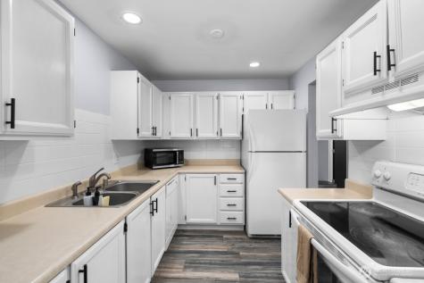 1826 S 330th Federal Way WA 98003