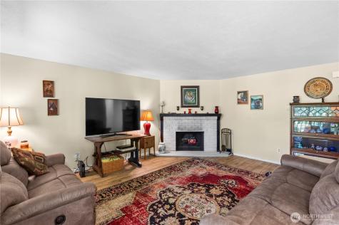 1211 N 8th Street Mount Vernon WA 98273