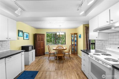 1211 N 8th Street Mount Vernon WA 98273
