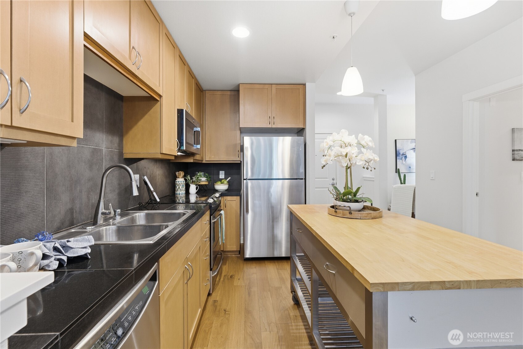16141 Cleveland Street Redmond WA 98052