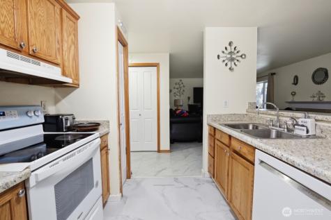 1009 112th Street SE Everett WA 98204