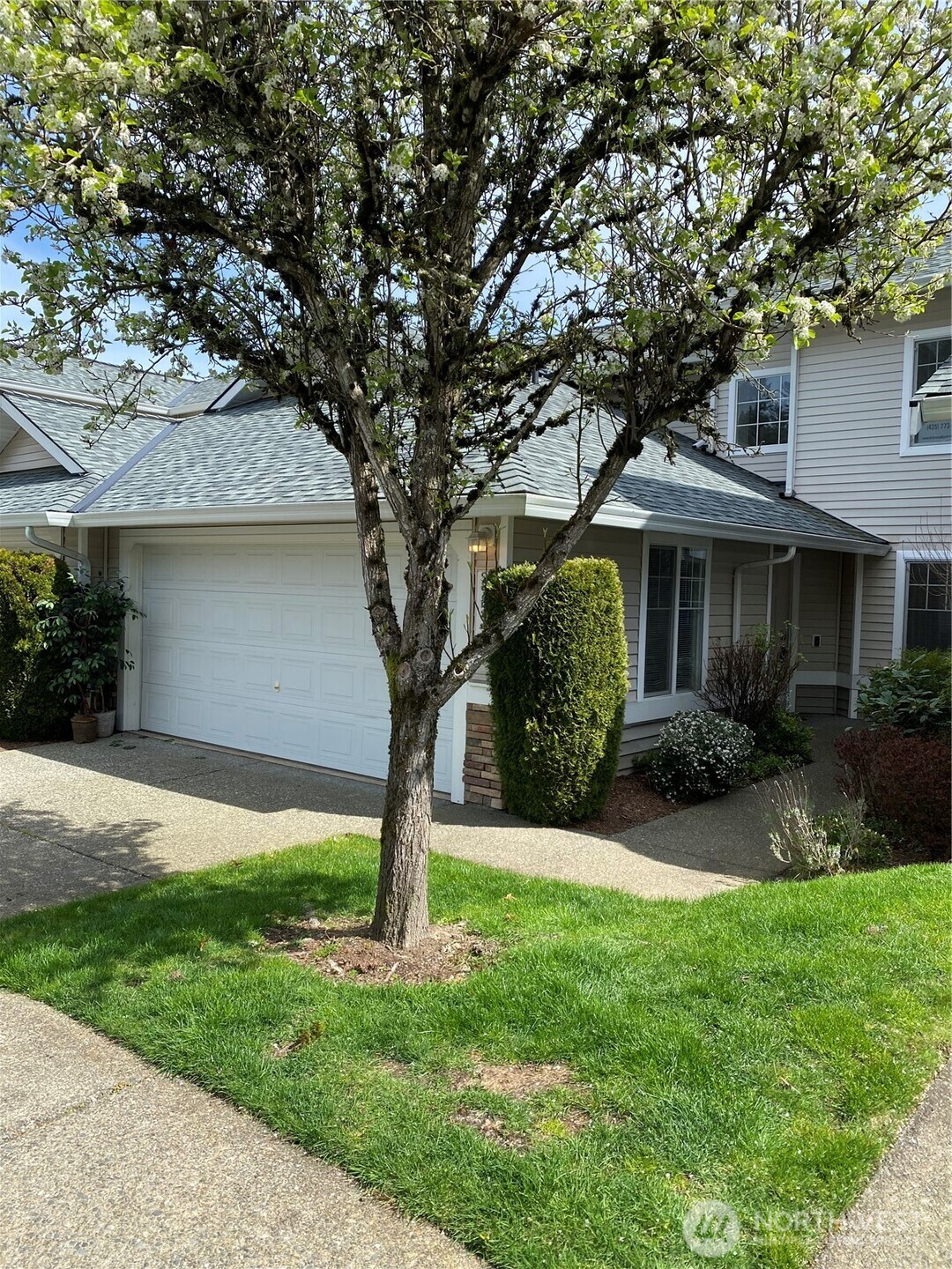 22534 43rd Avenue S Kent WA 98032